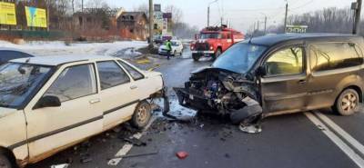 На Прикарпатье произошла смертельное столкновение шести автомобилей