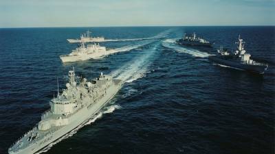 Российский флот следит за вошедшими в Черное море кораблями НАТО