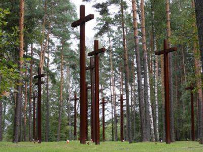 Суд в Твери отказался восстанавливать мемориальные доски об убитых в местном НКВД поляках
