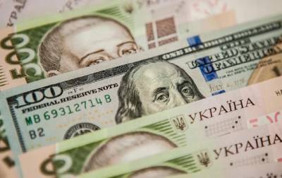 За год объем денежных переводов по Украине вырос на четверть