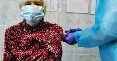 В Калининградской области от коронавируса привилась 102-летняя женщина