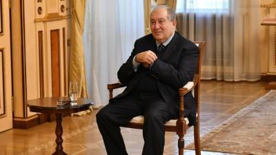 Ходатайство об отставке главы Генштаба ВС Армении остается на рассмотрении президента