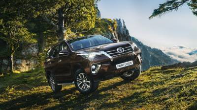 Toyota отзывает из России более 3 тысяч моделей Hilux и Fortuner