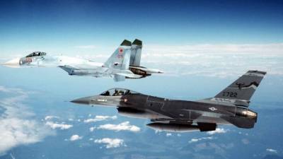 Sohu: маневры российских Су-27 над Балтикой обратили в бегство истребитель НАТО