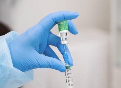 Израиль передаст Украине 10 млн доз вакцины Pfizer – "слуга" Смаглюк