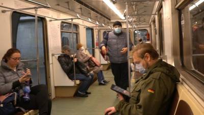 Эпидемиолог Брико назвал сроки следующего подъема заболеваемости коронавирусом в России