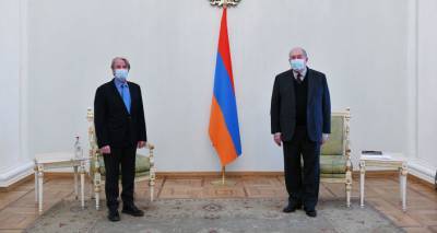 "Друг познается в беде" - Саркисян и Кушнер встретились в Ереване