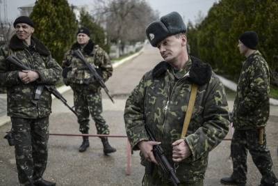 Совбез Украины принял "военное" решение по Крыму