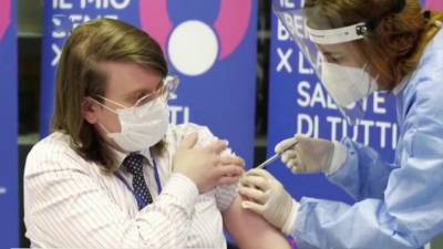 Нашу вакцину от коронавируса начинает выпускать Белоруссия и применять — Сан-Марино