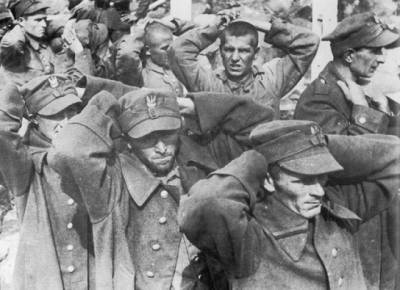 Катынский расстрел пленных поляков: что там произошло на самом деле