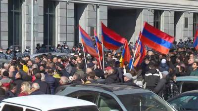 Новости на "России 24". Кризис в Армении: оппозиция не намерена уступать Пашиняну