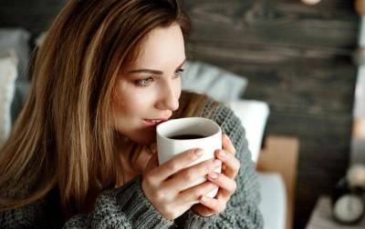 Когда лучше пить кофе в течение дня, чтобы не стать от него зависимым?
