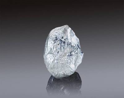 242 карата: огромный дальневосточный алмаз выставляют на аукцион nbsp
