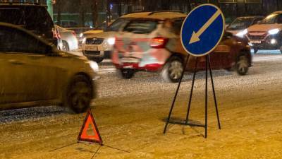 Массовую аварию с фурой в Кемерове сняли на видео