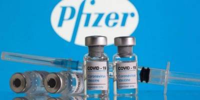 Pfizer проверяет эффективность третьей дозы COVID-вакцины