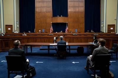 Палата представителей США одобрила план Байдена по спасению экономики