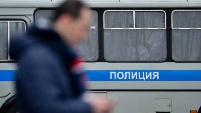Сотрудника полиции в Петербурге подозревают в вымогательстве 1,5 млн рублей