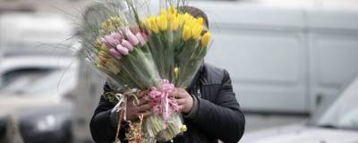 Россияне потратили на цветы ко Дню святого Валентина в среднем по 2500 рублей