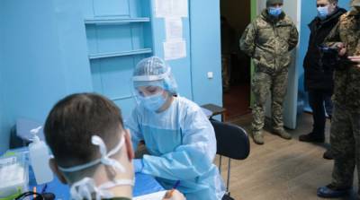 В Луганской области стартовала вакцинация военных