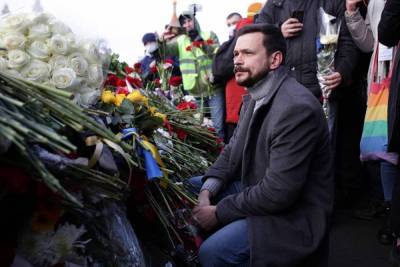 Илья Яшин заявил, что марш памяти Немцова может пройти осенью