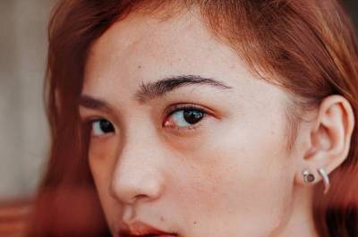 Как увеличить глаза визуально при помощи макияжа и без него