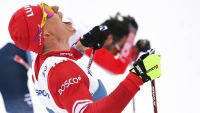 Александр Большунов выиграл золото лыжного чемпионата мира