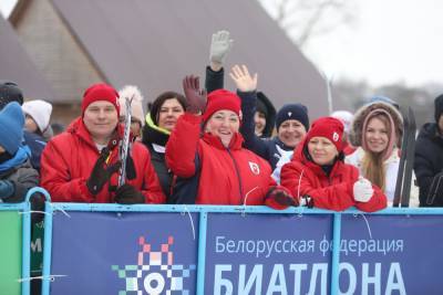 Снежные километры азарта. Самых спортивных руководителей региона определила «Принеманская лыжня-2021» в Новогрудке