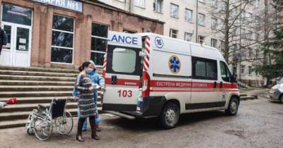 Пожар в больнице Черновцов: министр утверждает, что взрыва не было