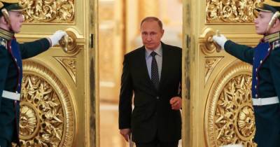 Больше 40% россиян не хотят видеть Путина президентом в 2024 году