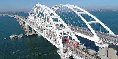 Крымский мост будет разрушен из-за грязевого вулкана, считает Юрий Медовар - ТЕЛЕГРАФ