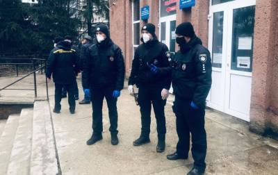 Пожар в больнице Черновцов: полиция возбудила дело