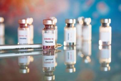 Украинским медикам приходится выбрасывать часть COVID-вакцин