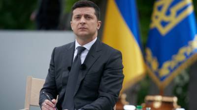 Украинский депутат рассказал, как Зеленский зарабатывает на коронавирусе