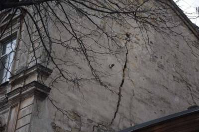 Главные новости Одессы 27 февраля: глава нового района и треснувший дом