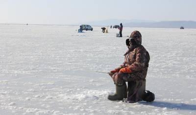 На Сахалине спасли с оторвавшейся льдины 26 рыбаков - newizv.ru - Приморье край - район Корсаковский