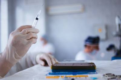 Создатели российской вакцины подали заявку на регистрацию "Спутника Лайт"