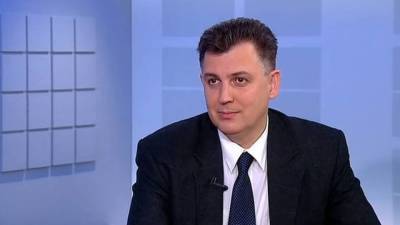 Политолог Дудчак рассказал, как Украина раболепствует перед США