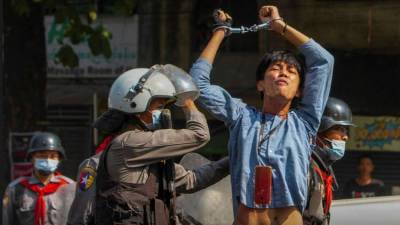 В Мьянме, Испании, Ираке и Ирландии – массовые акции протеста