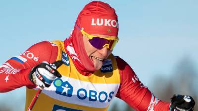 Норвежская лыжница болела за Большунова в скиатлоне на ЧМ в Оберстдорфе