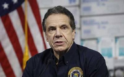 Губернатора Нью-Йорка звинуватили у сексуальних домаганнях