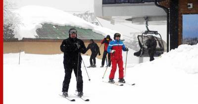 Сын Лукашенко покатался на лыжах с отцом и Путиным