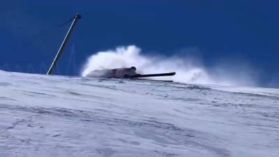 Видео из Сети. Еще одна горнолыжница пострадала на этапе Кубка мира в Италии