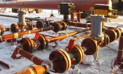 На нефтяном месторождении на Ямале прорвало трубопровод
