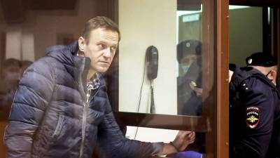 Навального доставили в колонию – стало известно, кем он сможет там работать