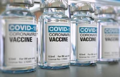 Молдова получила первые дозы вакцины от COVID-19 – благодаря Румынии
