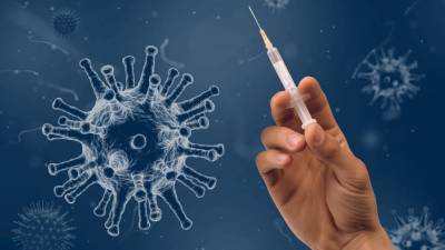 Украинские медики выбрасывают часть индийских вакцин от коронавируса