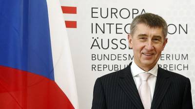 Чешский политик Андрей Бабиш признался, что его семье угрожали расправой