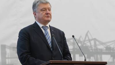 "Крокодильи слезы": в Крыму ответили Порошенко о сочувствии жителям полуострова