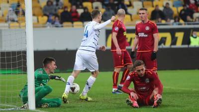 Динамо разгромило на выезде Львов, забив четыре гола: видео