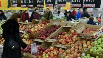 Минпромторг полностью исключил дефицит продуктов питания в России